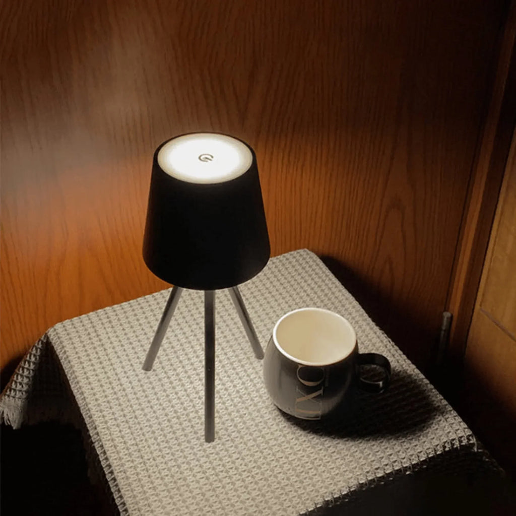 AMBIENTIFY Altura Wireless LED Touch Table Lamp – Rechargeable 5200mAh 3.5W Minimalist Bedside Mood Light 11×27cm