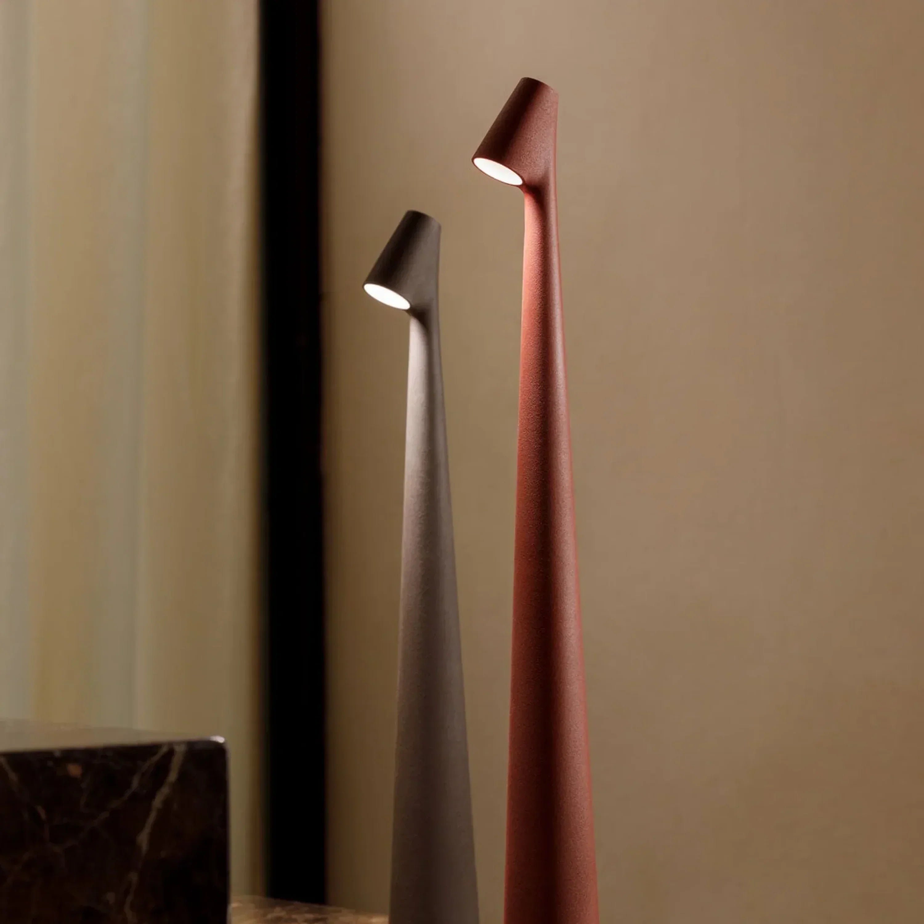 AMBIENTIFY Lumira Wireless LED Table & Floor Lamp – Rechargeable 12h Battery USB-C Metal Milkglass Minimalist Indoor